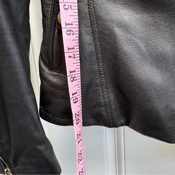 Temperly London Black Leather Moto Jacket - Picture 10 of 16